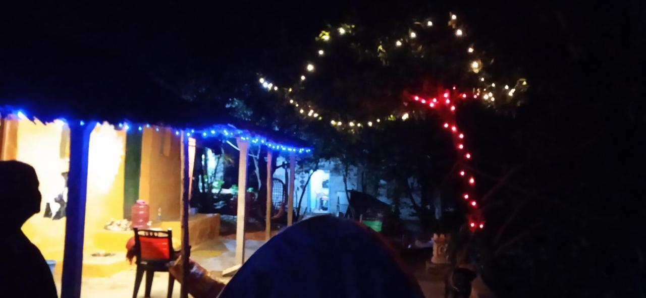 Drunken Monkey Camping Site Hotel Hampi Bagian luar foto